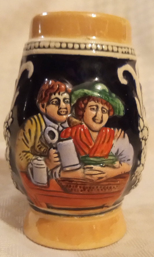 Vintage Bavarian Mini Stein #500 | Hand-Painted German Ceramic Relief Mug | Alpine Couple Souvenir (Mint)