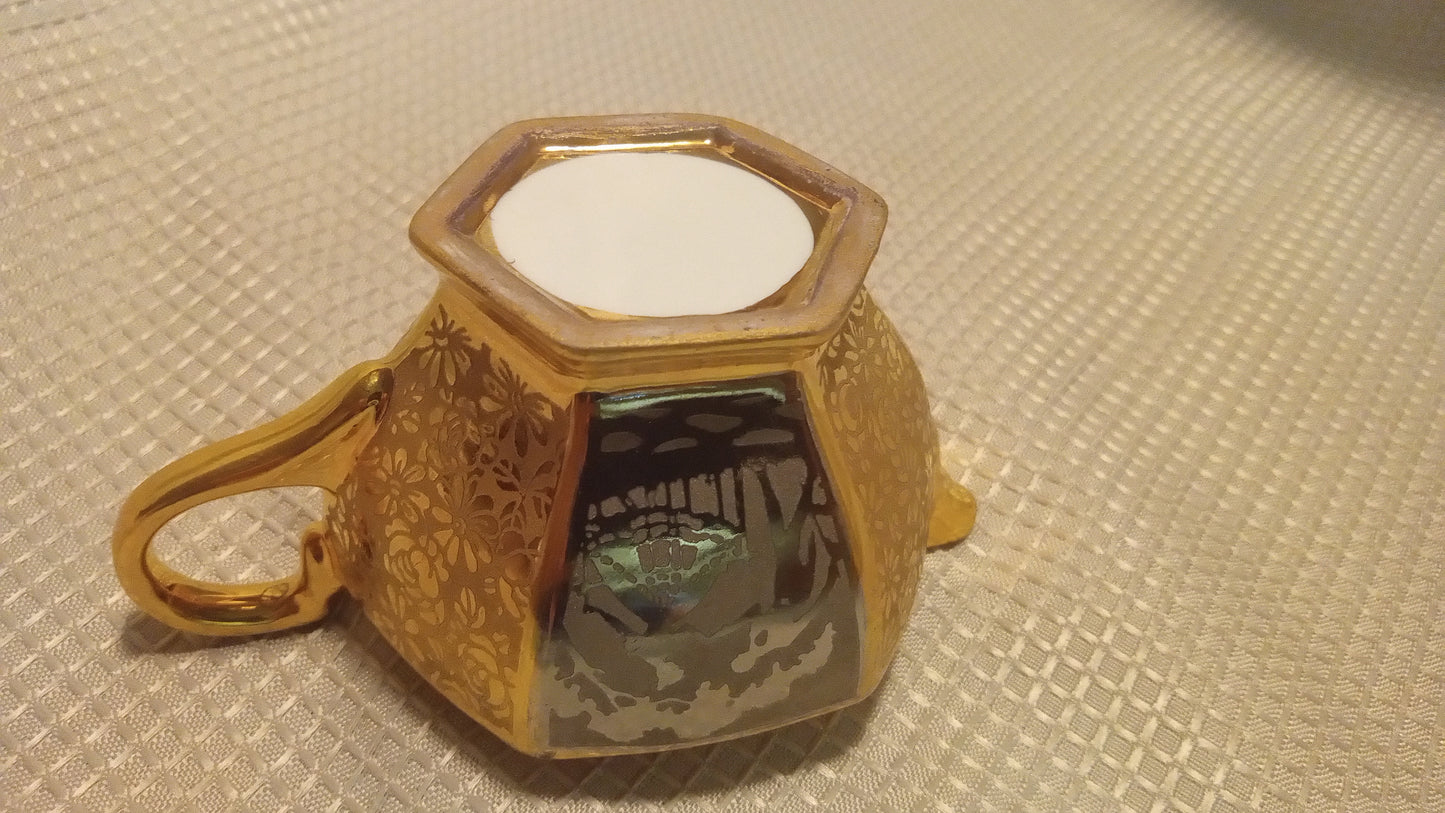 ART DECO Gold Lusterware Octagon Creamer - Japanese Sauce Boat (2" Tall, Mint Condition)