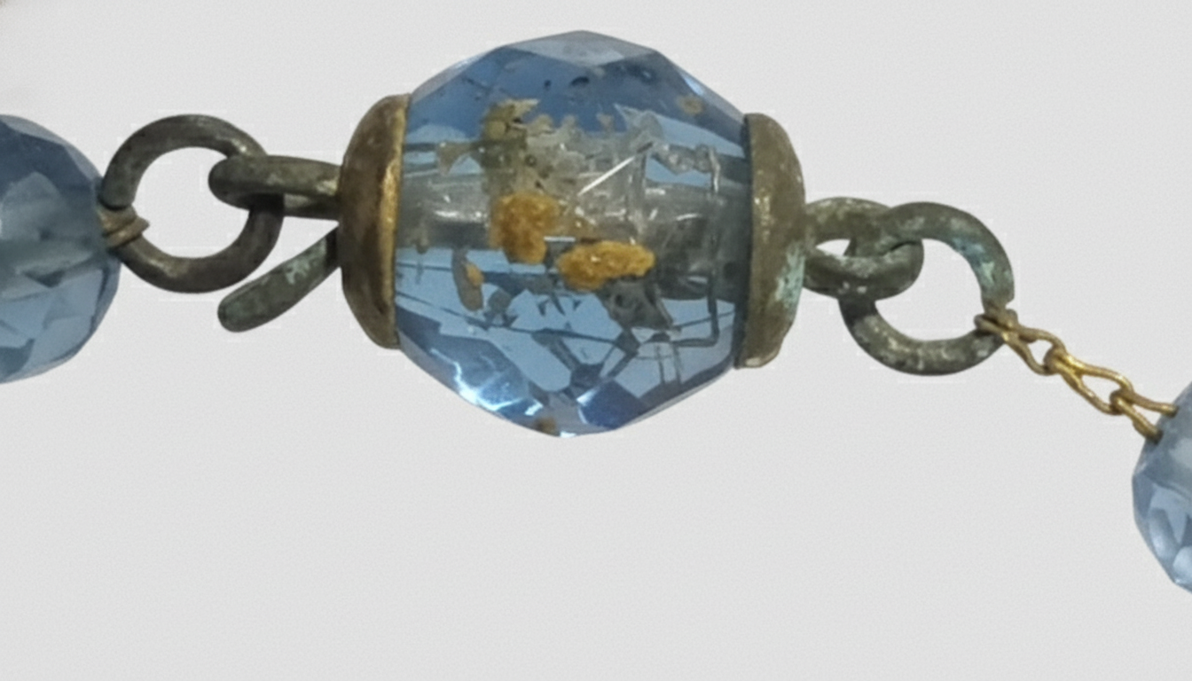 Vintage Art Deco Faceted Cut Glass Blue Crystal Necklace 16" Long