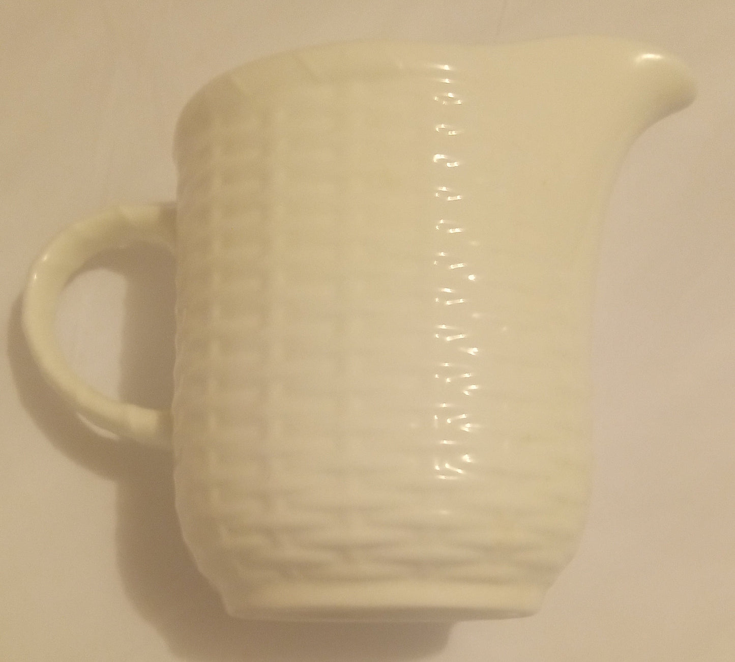 MINT Wedgwood Nantucket Creamer (3.5" x 5") | Classic Basketweave Bone China Pitcher | FREE SHIP
