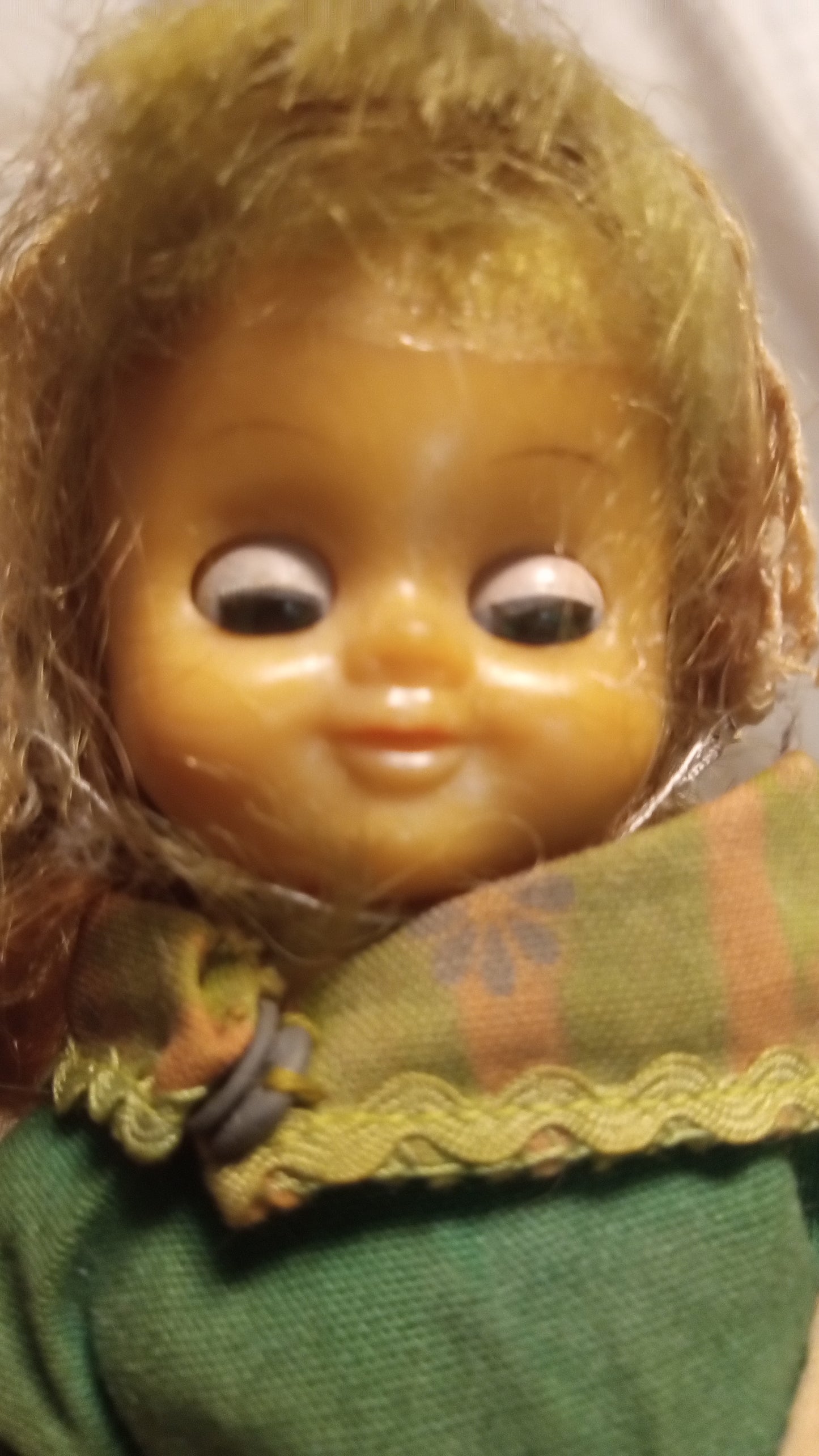 Collectible Piece of History! Vintage Ganda Toys "Foreign Friends" #103 Ireland Doll (1973)
