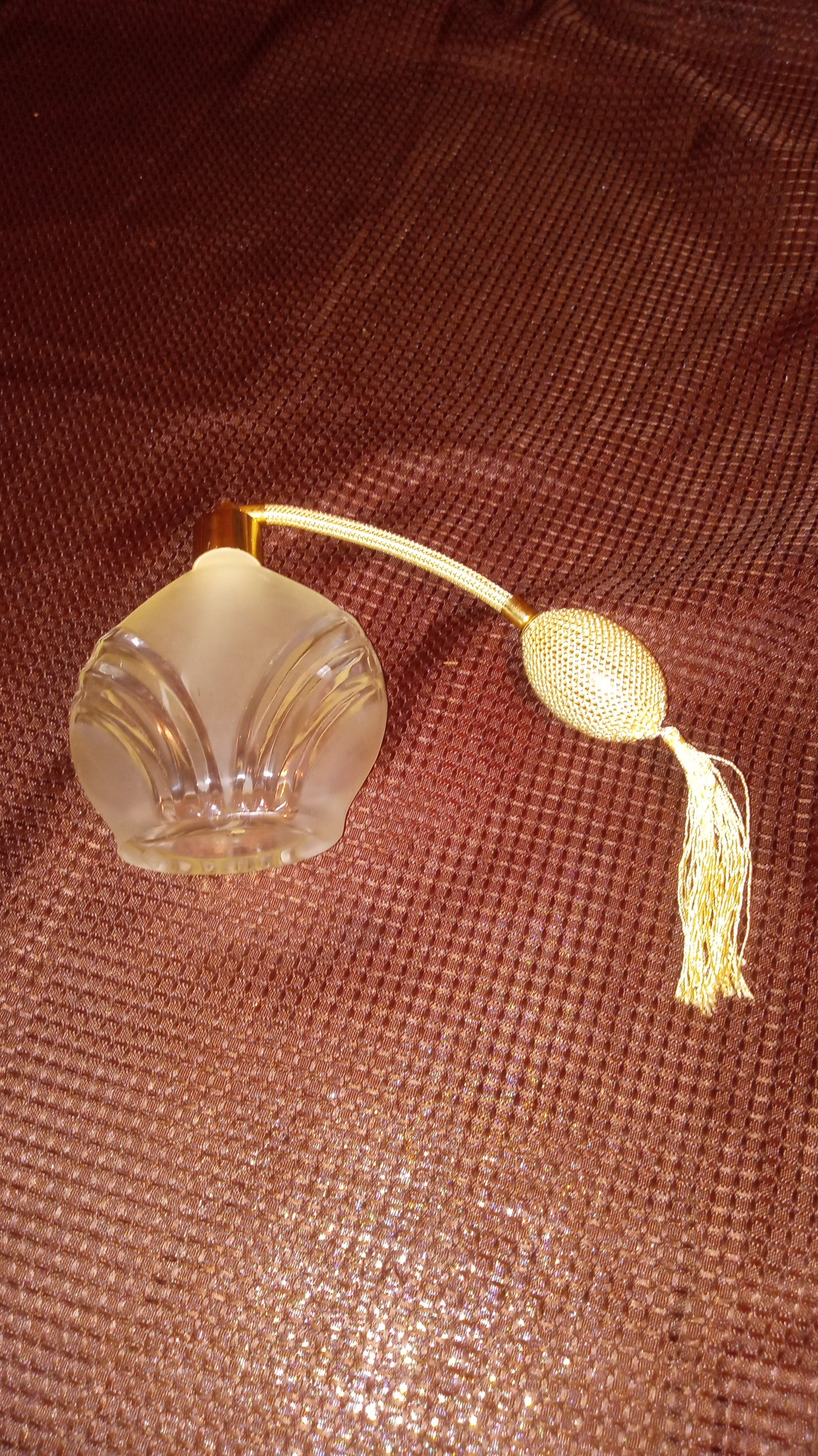 Frosted Glass Perfume Atomizer | Deco Style Satin Finish Scent Bottle with Tassel Bulb