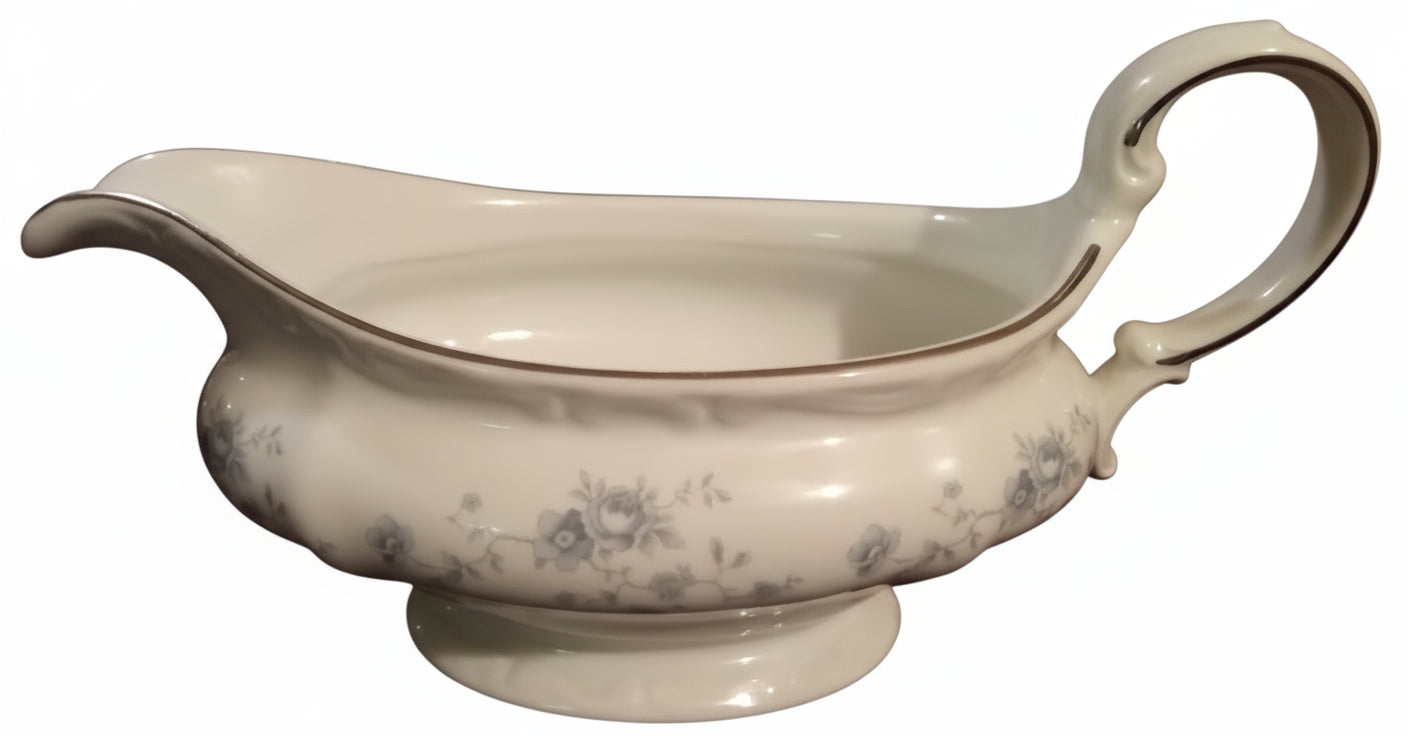 MINT! Johann Haviland 'Blue Garland' Gravy Boat w/Underplate 🕊️ FREE SHIPPING! Bavaria Germany Platinum Trim