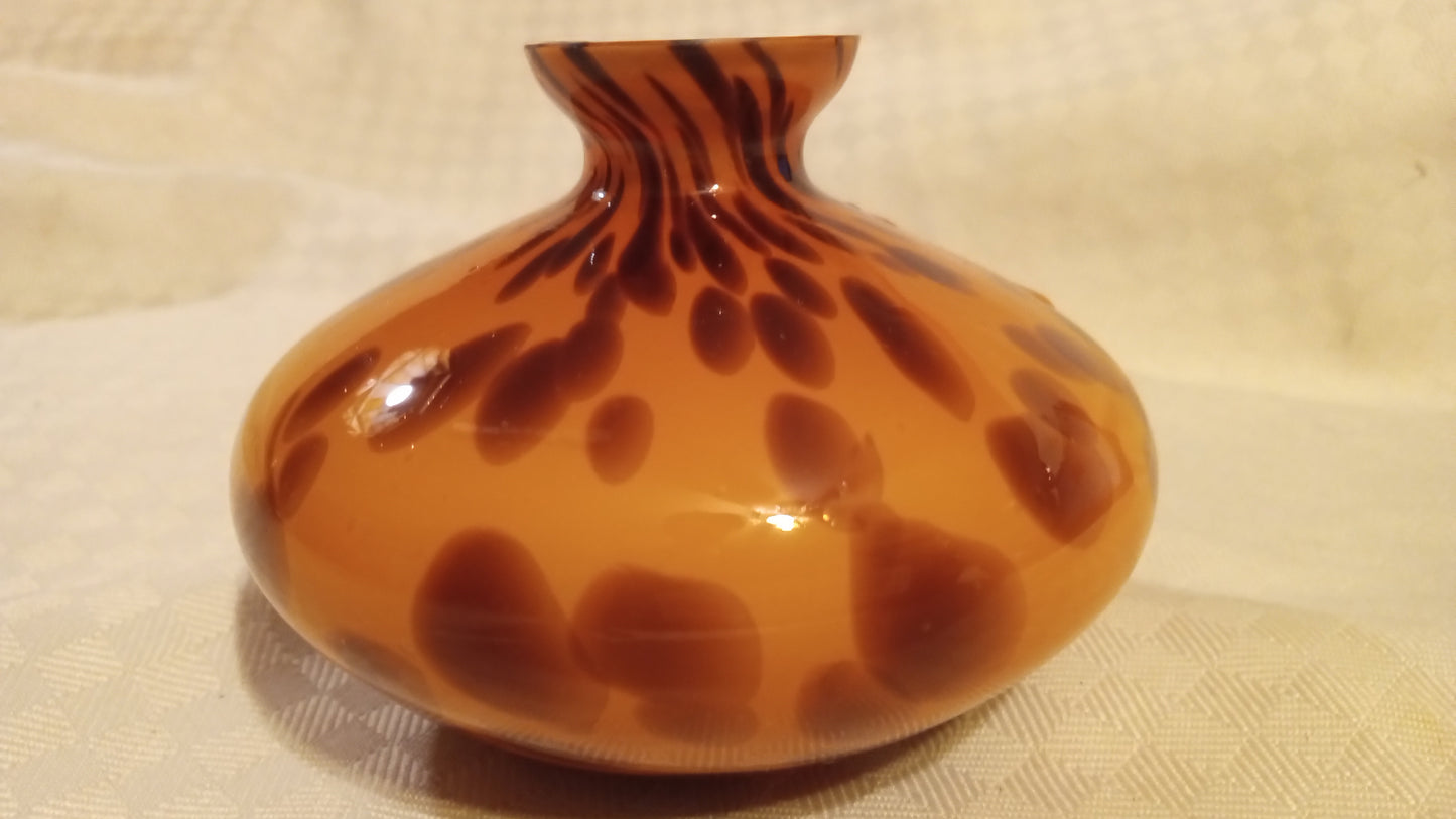 Classic Tortoiseshell Spotted Art Glass Bud Vase | MCM Murano Style