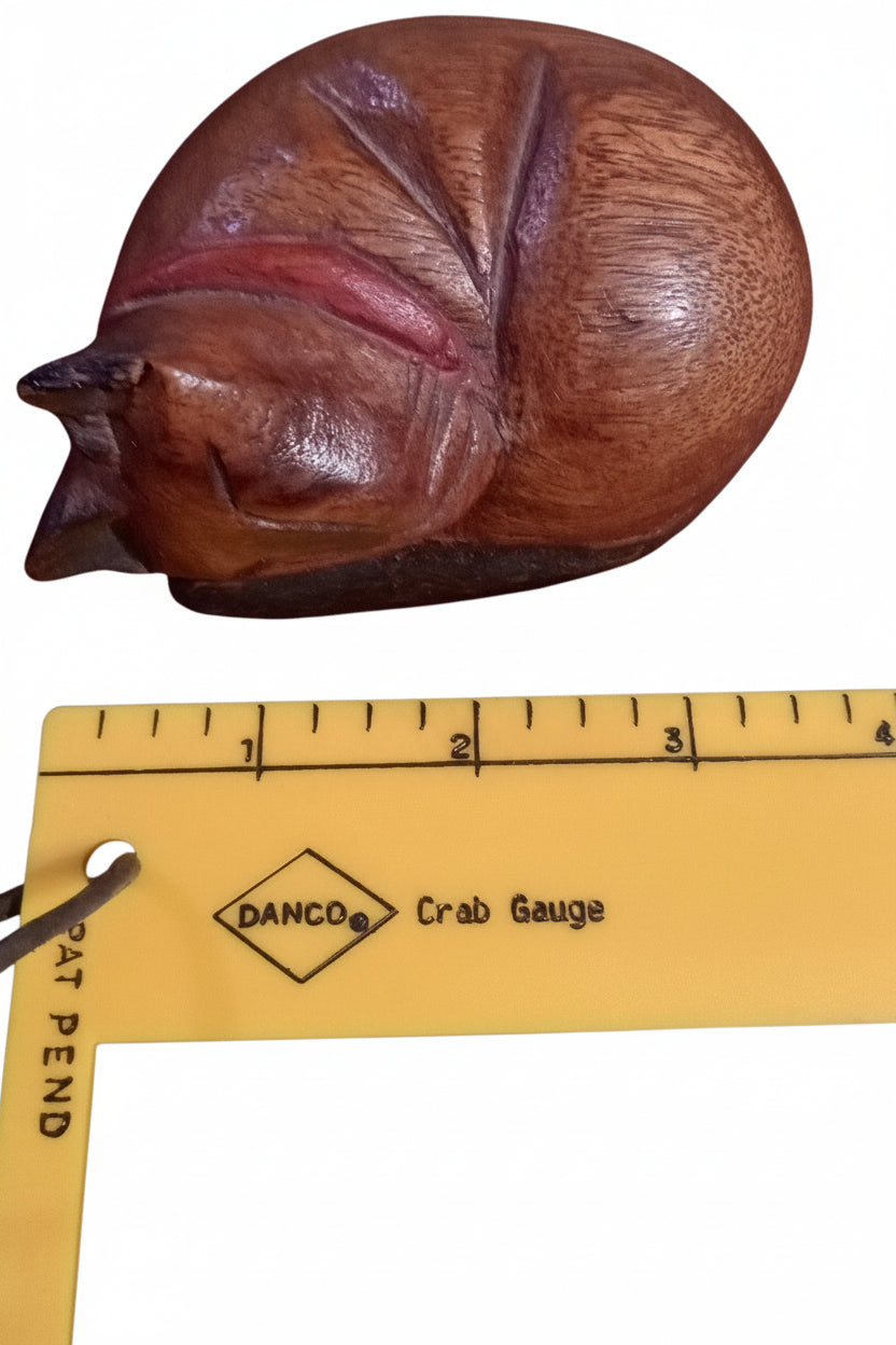 Hand-Carved Monkeypod Wood Sleeping Cat – 1970s Mid-Century Folk Art Figurine | Handcrafted Teak Style Decor | FREE Priority Shipping